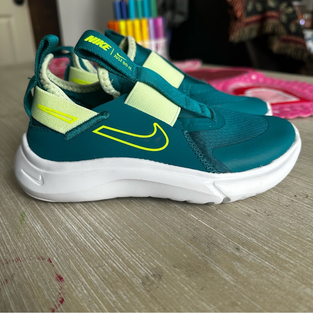 Toddler Nike Flex